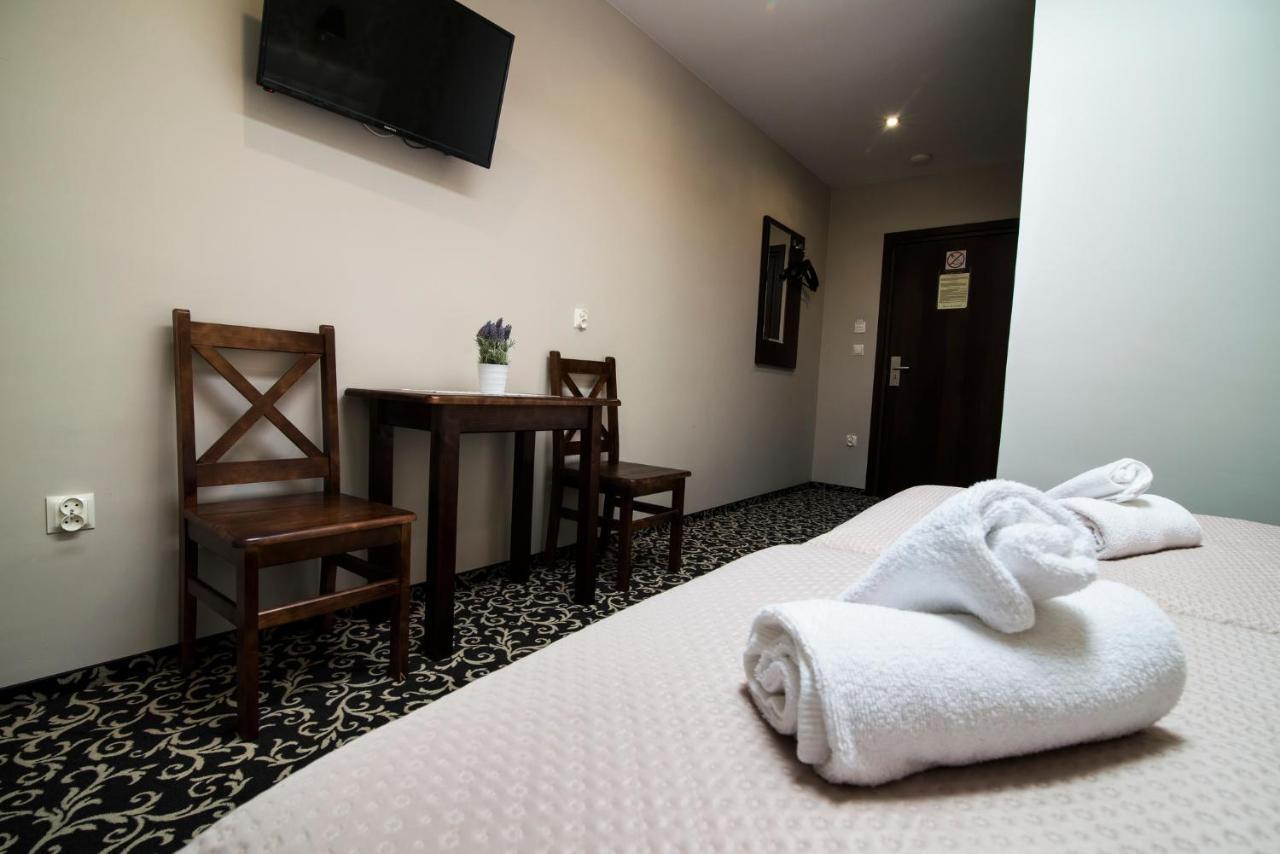 Pod Ksiecia Gorka Hotel Oleszyce Eksteriør billede